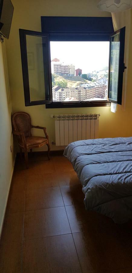 Hotel Ana Cangas De Narcea Kültér fotó
