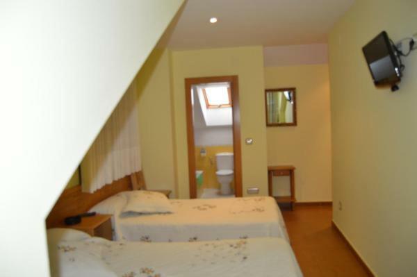 Hotel Ana Cangas De Narcea Kültér fotó